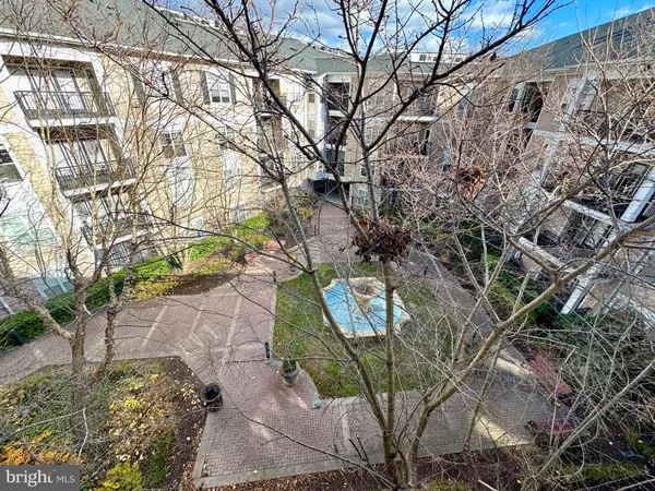 Rockville, MD 20850,501 HUNGERFORD DR #436