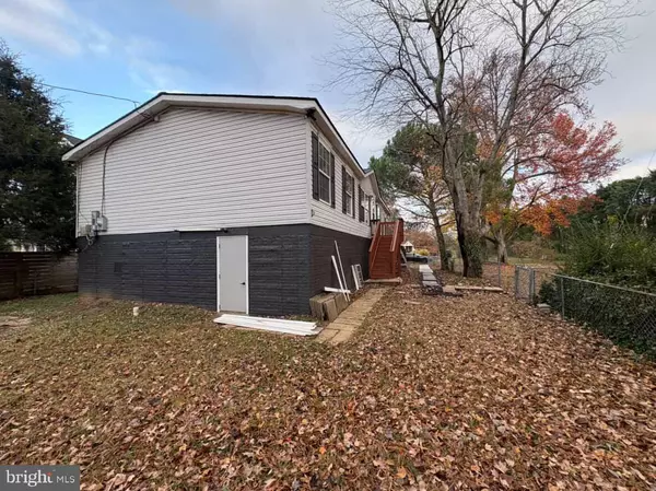 Alexandria, VA 22307,6430 14TH