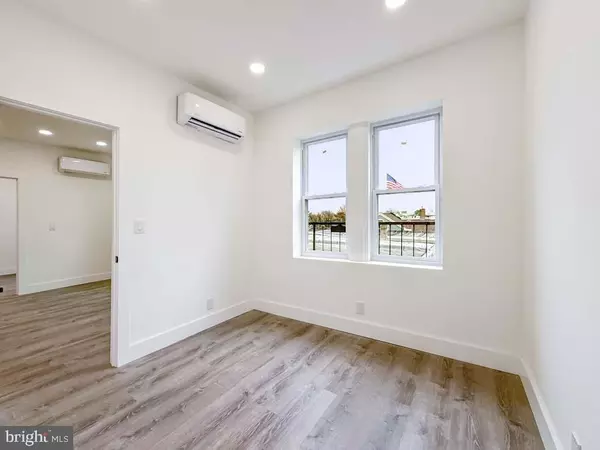 Collingswood, NJ 08108,30 HADDON AVE #17