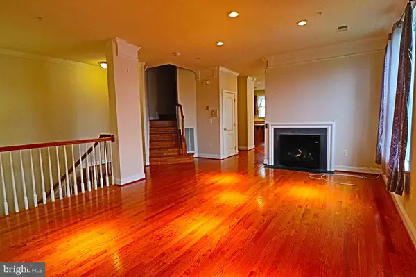 Derwood, MD 20855,7200 PHELPS HILL CT