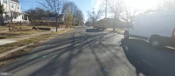 Washington, DC 20019,4410 DOUGLAS ST NE