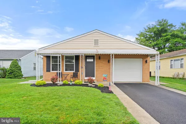 Toms River, NJ 08757,9 ZAPATA CT