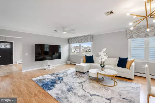 Toms River, NJ 08757,9 ZAPATA CT