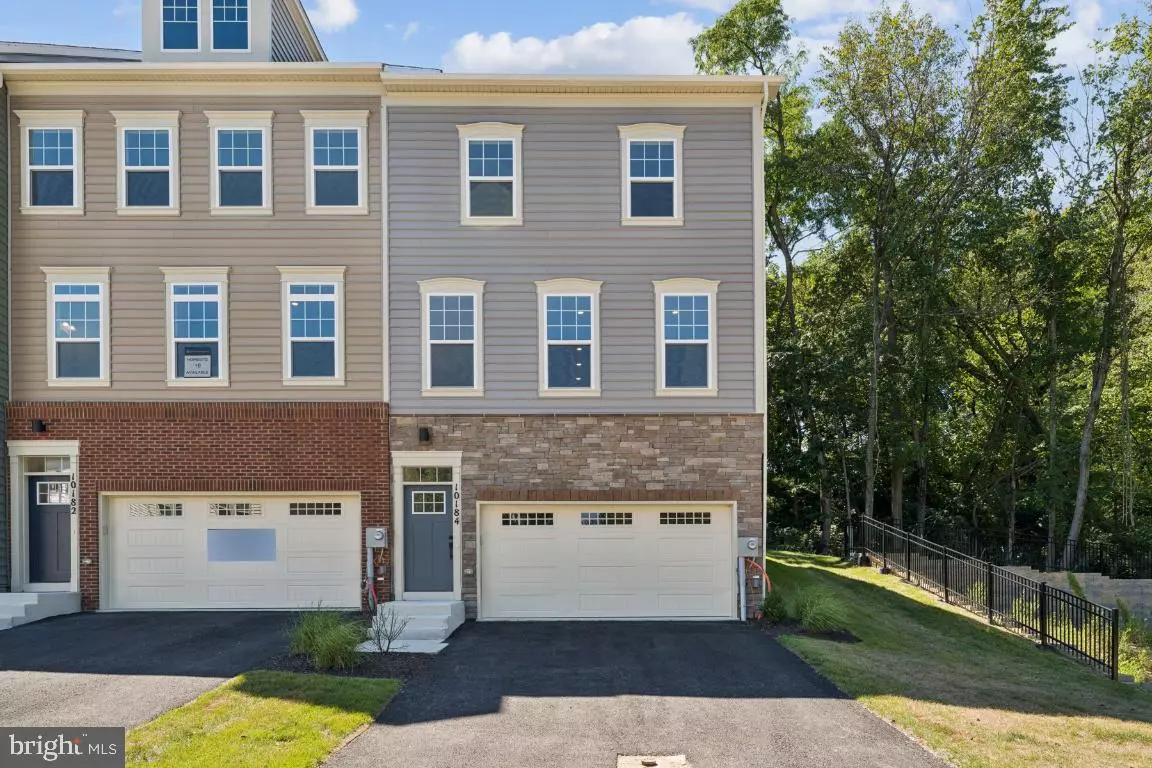 Damascus, MD 20872,10184 KINGS GROVE WAY