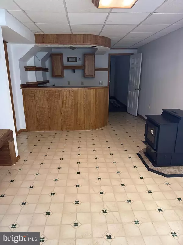 Stafford, VA 22554,8 WESTCHESTER CT #BASEMENT