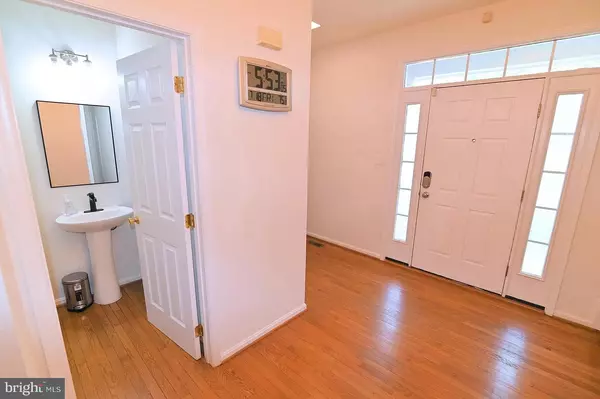 Bryans Road, MD 20616,6830 LANTANA DR