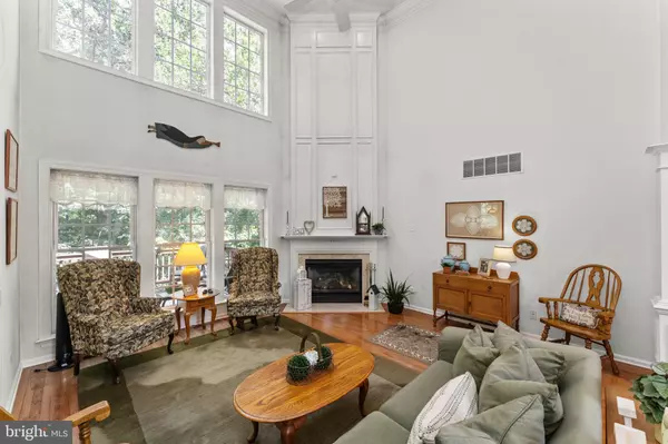 Newtown Square, PA 19073,121 CAMELOT LN