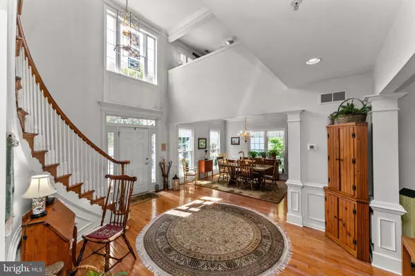 Newtown Square, PA 19073,121 CAMELOT LN