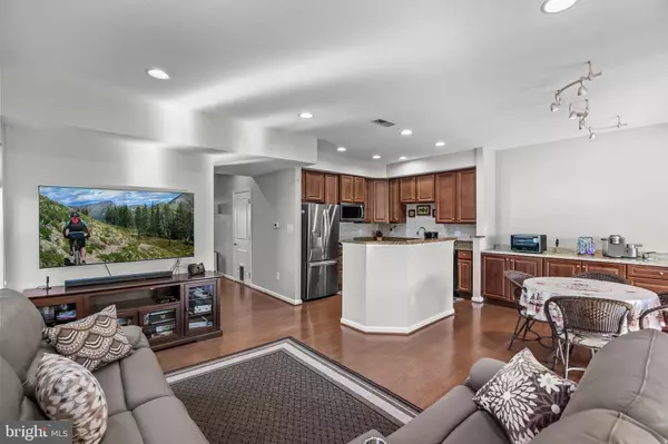 Hamilton Township, NJ 08619,19 SUNDANCE