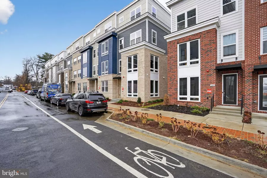 3612 FARR AVE, Fairfax, VA 22030