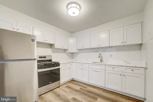 Hyattsville, MD 20783,9250 EDWARDS WAY #207-A