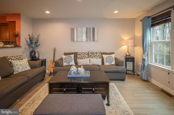 Clarksburg, MD 20871,11719 EMERALD GREEN DR #904C