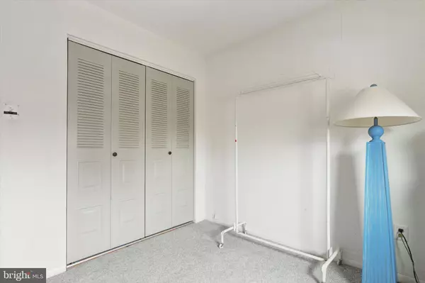 Warminster, PA 18974,631 WHITTIER DR