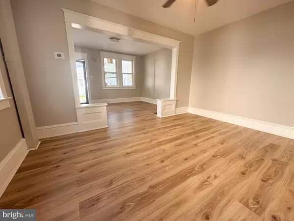 Paulsboro, NJ 08066,27-29 E ADAMS ST