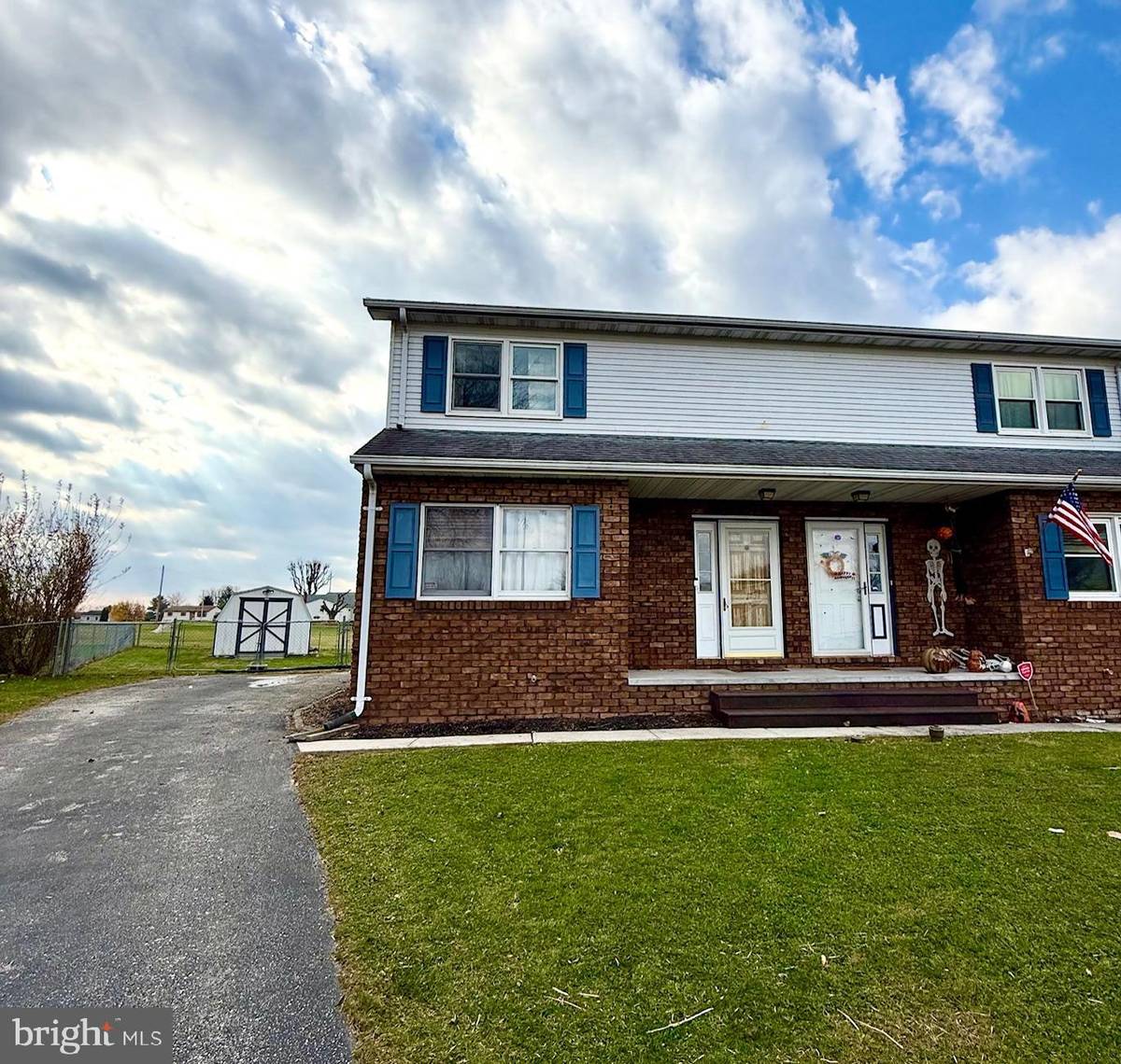 Mcsherrystown, PA 17344,602 CRICKET LN