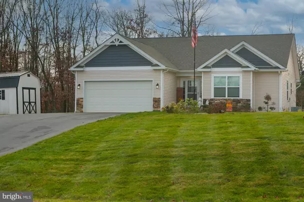 Hedgesville, WV 25427,62 ESCAPE CT