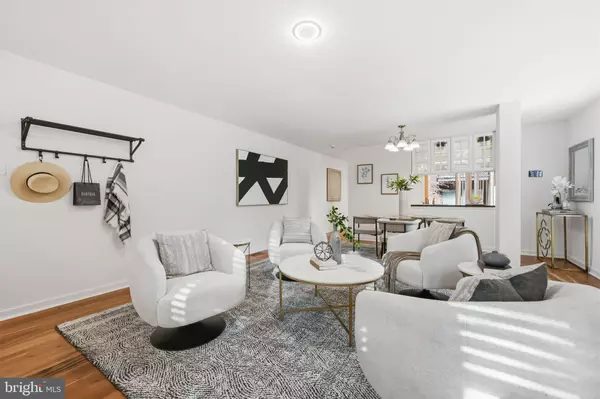 Philadelphia, PA 19107,919 LATIMER ST