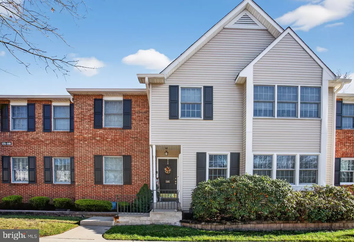 Moorestown, NJ 08057,149 CHALKBOARD CT