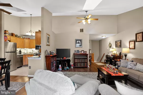 Moorestown, NJ 08057,149 CHALKBOARD CT