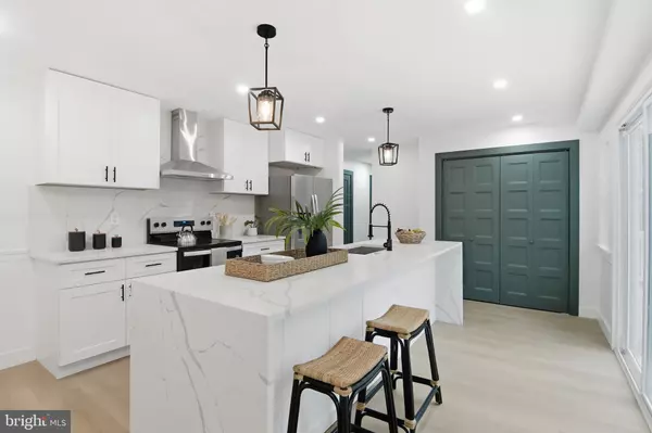 Downingtown, PA 19335,420 OAKLAND DR