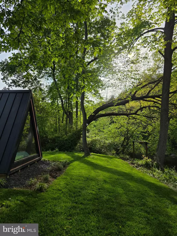 Augusta, WV 26704,633 AND 643` HANGING ROCK RD