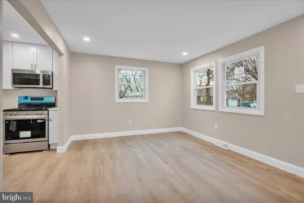 Clayton, NJ 08312,196 JERRYS AVE