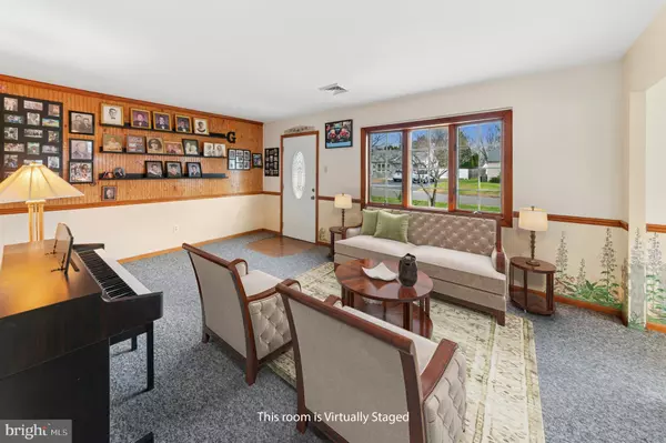 Southampton, PA 18966,908 CIRCLE DR