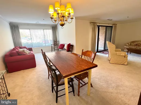 Towson, MD 21286,2 SOUTHERLY #108