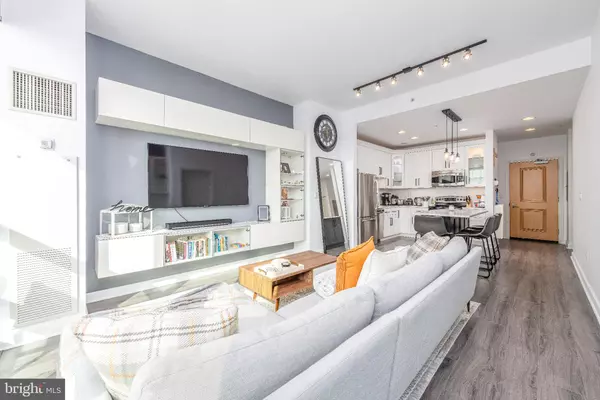 Philadelphia, PA 19123,901 N PENN #F1304