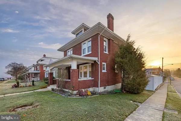 York, PA 17404,698 MARYLAND AVE