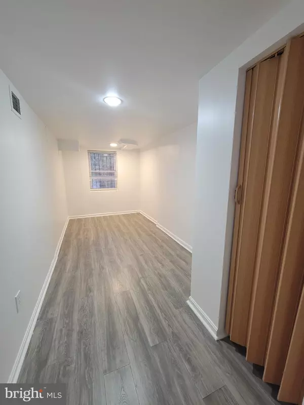 Washington, DC 20032,147 MISSISSIPPI AVE SE