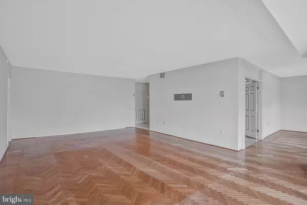 Washington, DC 20037,800 25TH ST NW #502