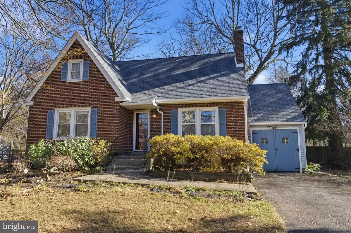 Warrington, PA 18976,1323 SCHOOL LN