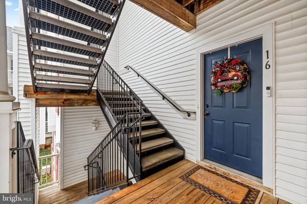 Owings Mills, MD 21117,16 HAWK RISE LN #204