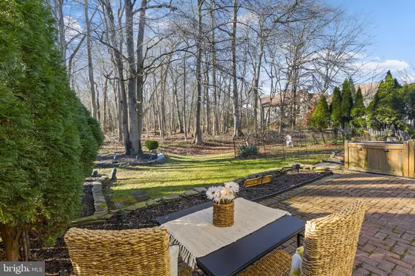 Mount Laurel, NJ 08054,8 KETTLEBROOK DR