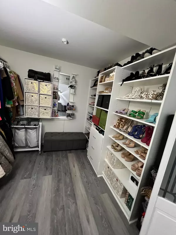 Montgomery Village, MD 20886,18728 WALKERS CHOICE RD #18728