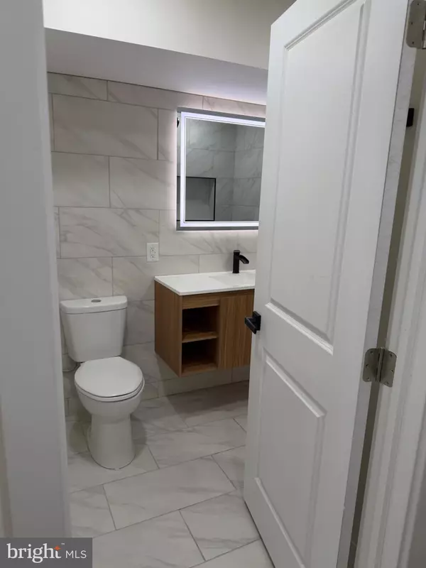 Philadelphia, PA 19138,7230 BRIAR RD