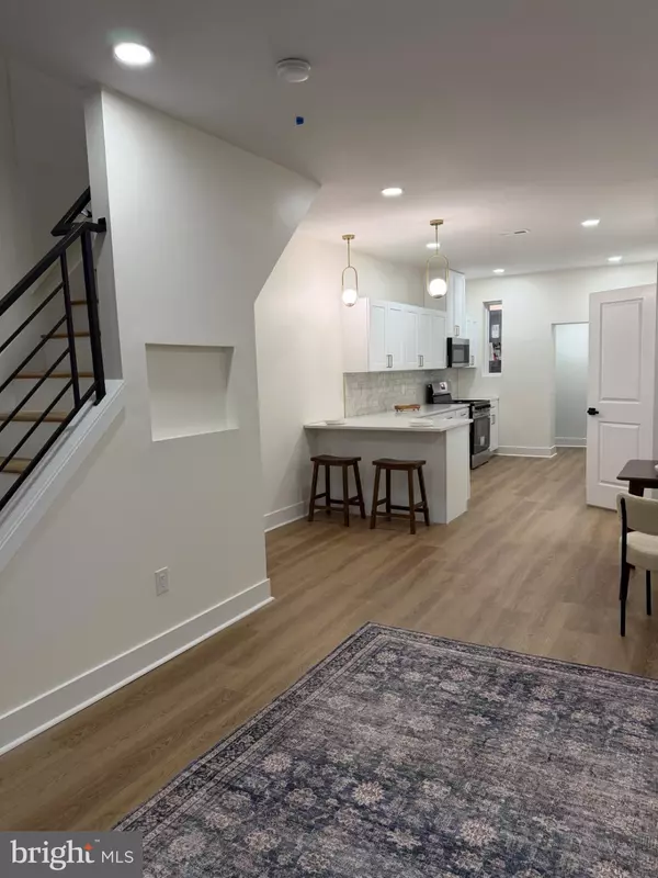 7230 BRIAR RD, Philadelphia, PA 19138