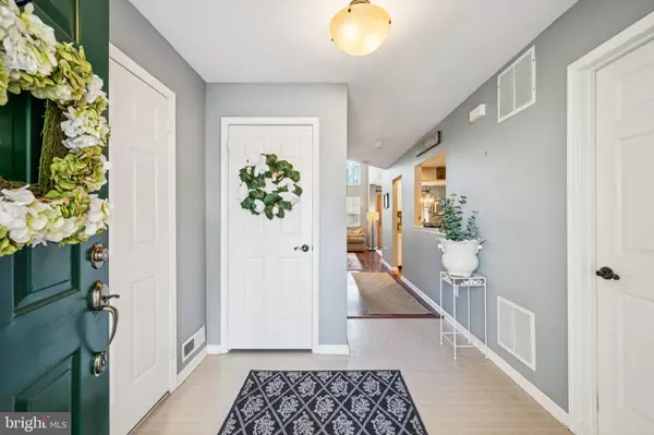 Mount Laurel, NJ 08054,27 ELKINGTON