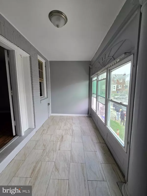 Philadelphia, PA 19120,5962 ELSINORE ST