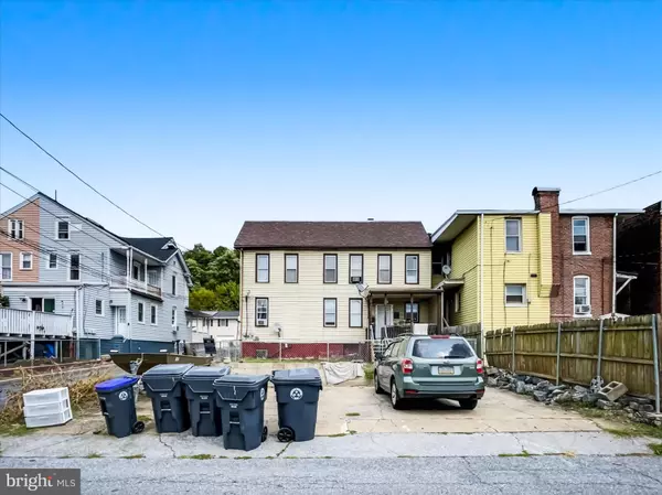 Steelton, PA 17113,638 S 2ND ST