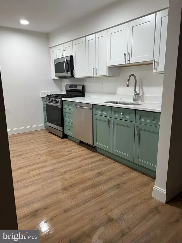 Medford, NJ 08055,27 FAWNHOLLOW CT