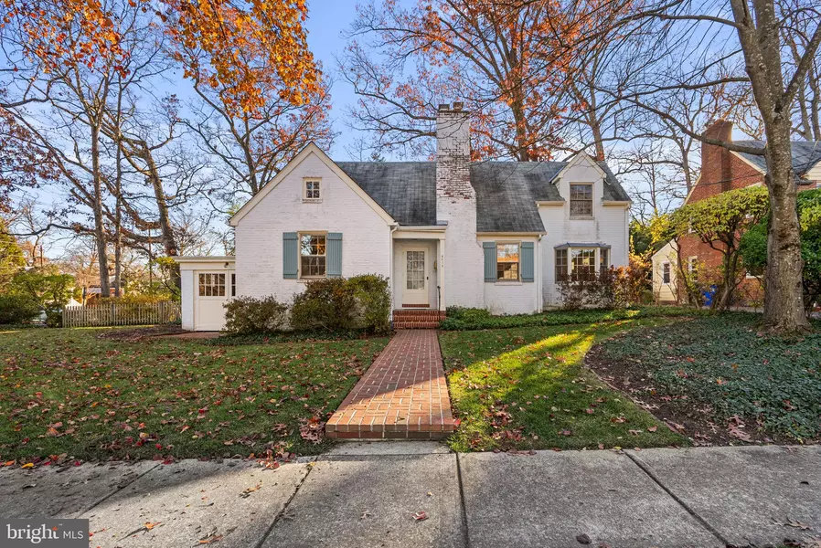 4615 AMHERST RD, College Park, MD 20740