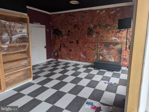 Westville, NJ 08093,154-156 BROADWAY