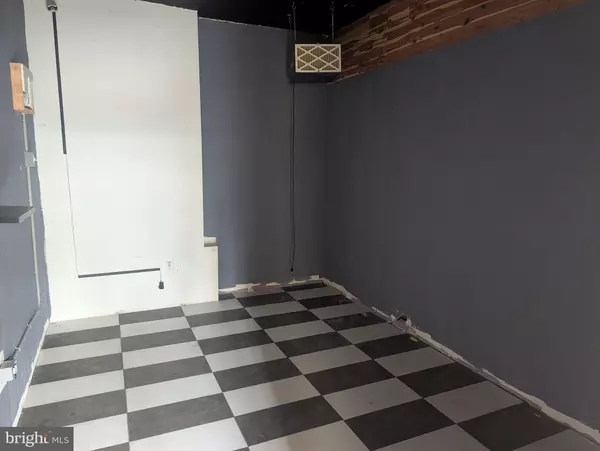 Westville, NJ 08093,154-156 BROADWAY