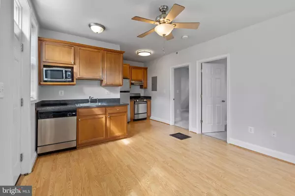 Severna Park, MD 21146,321 MAGOTHY RD #5