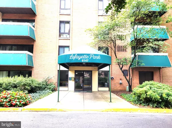 Falls Church, VA 22041,6147 LEESBURG PIKE #506