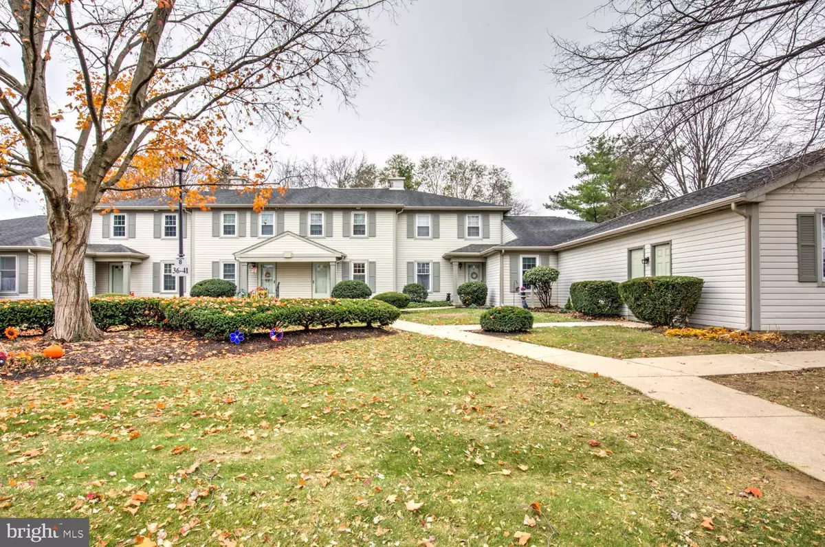 New Holland, PA 17557,41 ASHLEA VLG