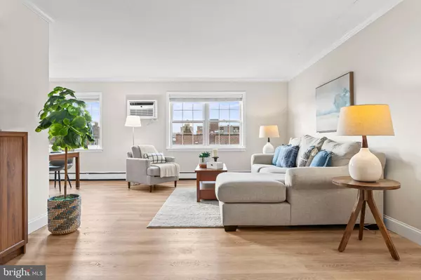 222 E MONTGOMERY AVE #304, Ardmore, PA 19003