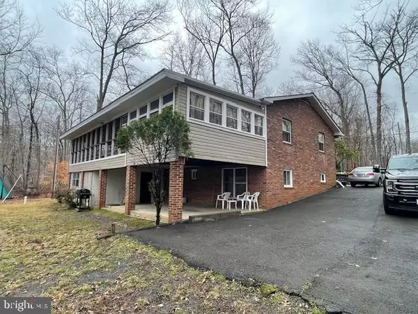 Stafford, VA 22556,1014 LAKEVIEW DR